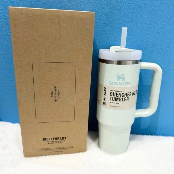 *NEW*Stanley Quencher H2.0 Tumbler 30 oz -Mist (Pastel Green) NEW with BOX - Picture 2 of 7